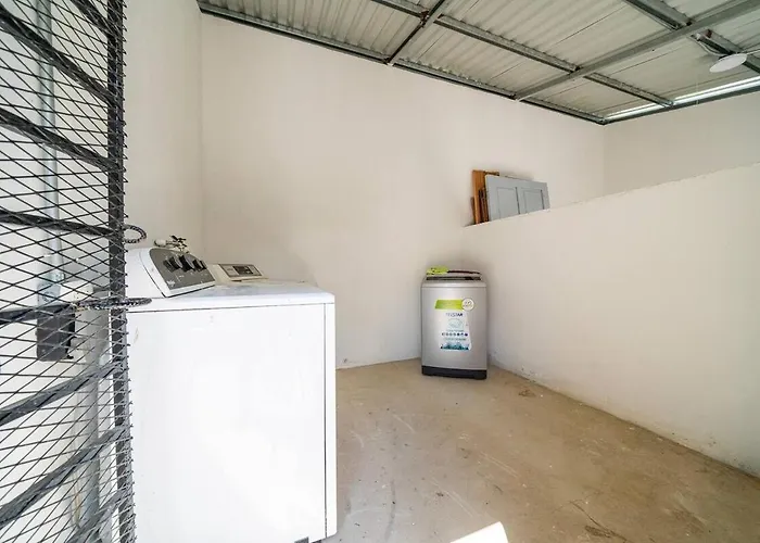 Holiday home Modern 4br Home, Pool, Parking, Walk To The Playa Flamingo